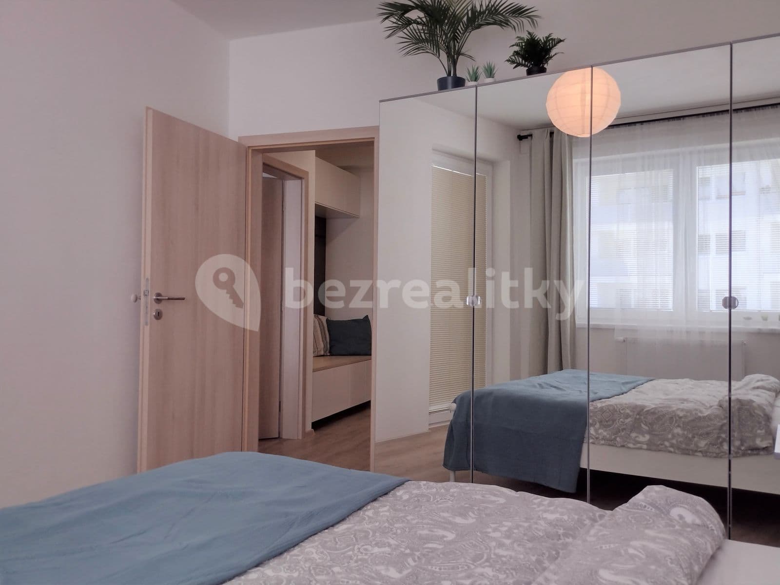 1 bedroom with open-plan kitchen flat to rent, 52 m², Wolkerova, Olomouc, Olomoucký Region 1 bedroom with open-plan kitchen flat to rent, 52 m², Wolkerova, Olomouc, Olomoucký Region