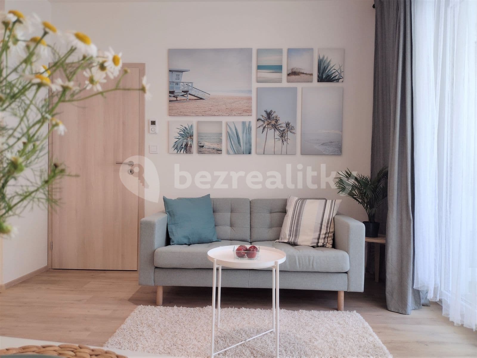 1 bedroom with open-plan kitchen flat to rent, 52 m², Wolkerova, Olomouc, Olomoucký Region 1 bedroom with open-plan kitchen flat to rent, 52 m², Wolkerova, Olomouc, Olomoucký Region