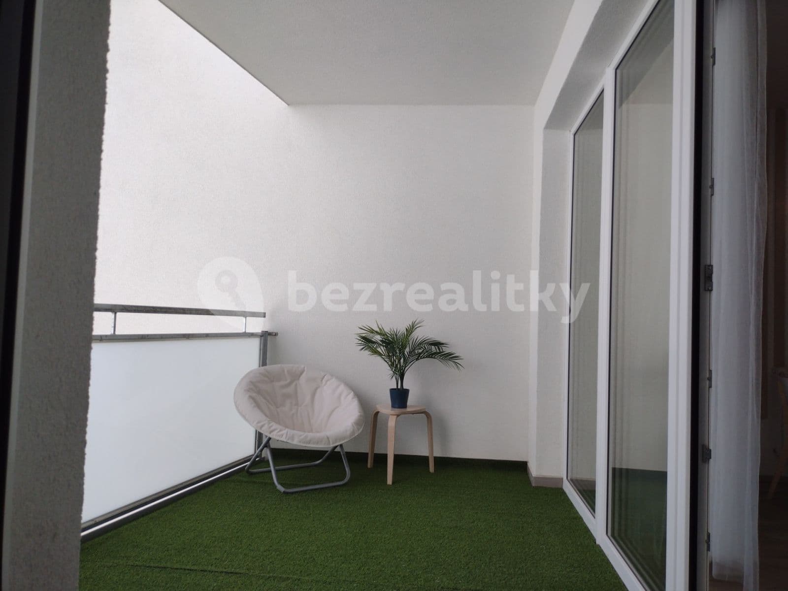 1 bedroom with open-plan kitchen flat to rent, 52 m², Wolkerova, Olomouc, Olomoucký Region 1 bedroom with open-plan kitchen flat to rent, 52 m², Wolkerova, Olomouc, Olomoucký Region