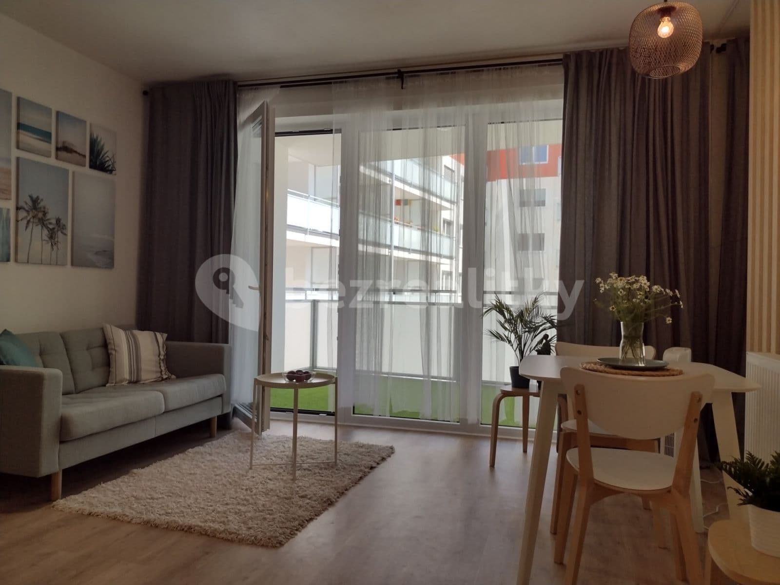 1 bedroom with open-plan kitchen flat to rent, 52 m², Wolkerova, Olomouc, Olomoucký Region 1 bedroom with open-plan kitchen flat to rent, 52 m², Wolkerova, Olomouc, Olomoucký Region