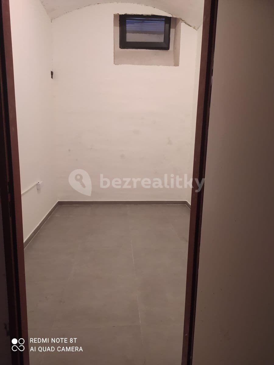 non-residential property to rent, 10 m², Světova, Prague, Prague