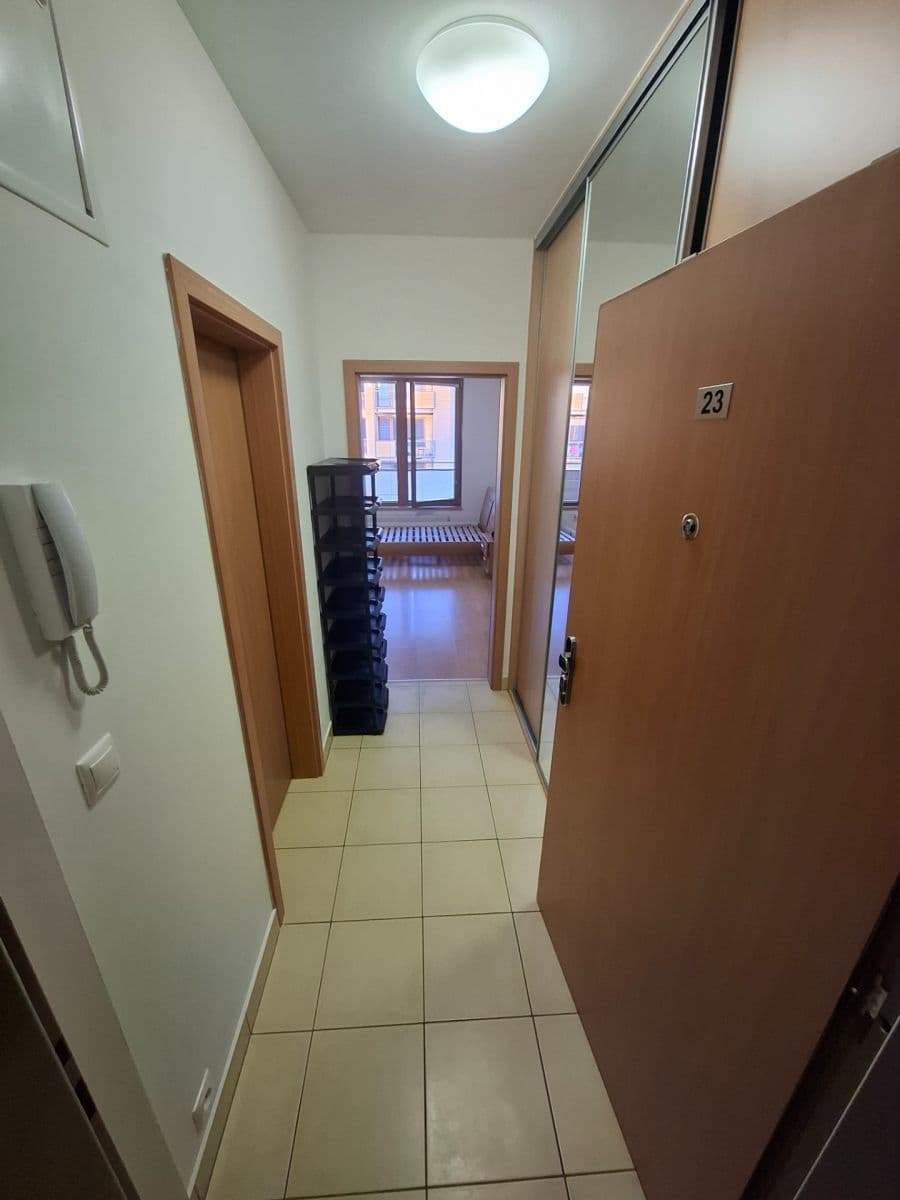 Studio flat to rent, 34 m², Prague, Prague Studio flat to rent, 34 m², Prague, Prague