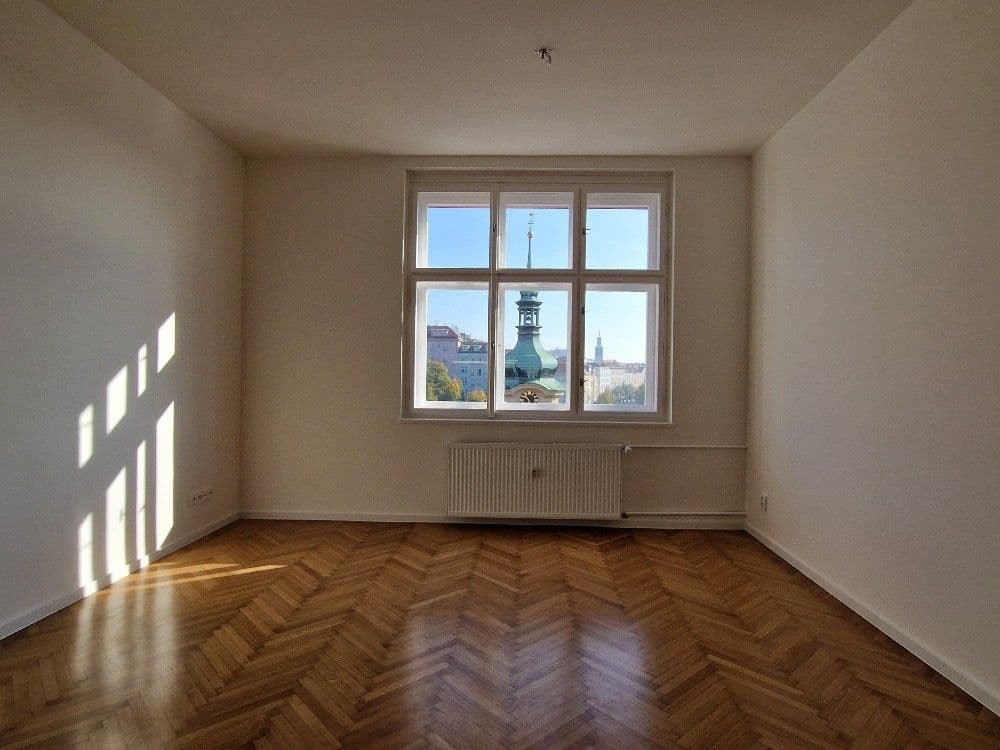 1 bedroom with open-plan kitchen flat to rent, 50 m², Smolenská, Prague, Prague 1 bedroom with open-plan kitchen flat to rent, 50 m², Smolenská, Prague, Prague