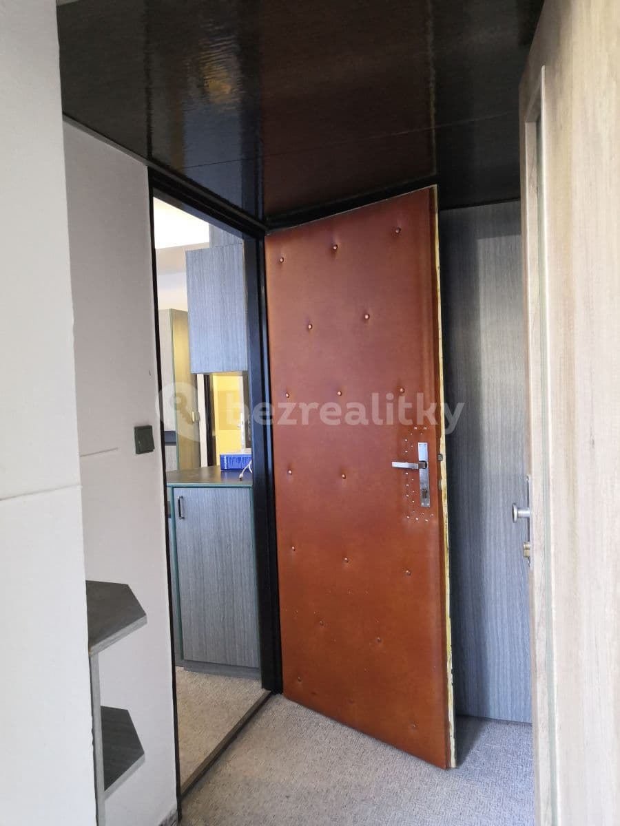 Studio flat to rent, 19 m², Jeřabinová, Brno, Jihomoravský Region Studio flat to rent, 19 m², Jeřabinová, Brno, Jihomoravský Region