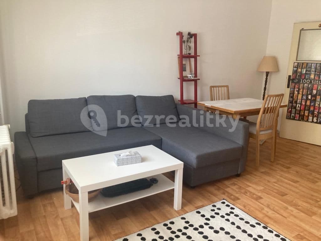 3 bedroom with open-plan kitchen flat to rent, 75 m², Vazovova, Prague, Prague 3 bedroom with open-plan kitchen flat to rent, 75 m², Vazovova, Prague, Prague