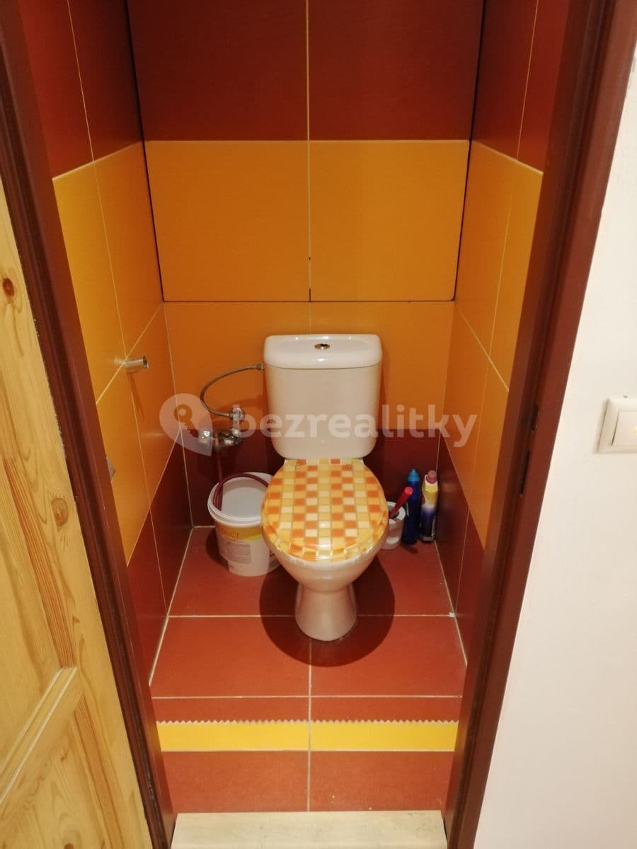3 bedroom with open-plan kitchen flat to rent, 75 m², Vazovova, Prague, Prague 3 bedroom with open-plan kitchen flat to rent, 75 m², Vazovova, Prague, Prague