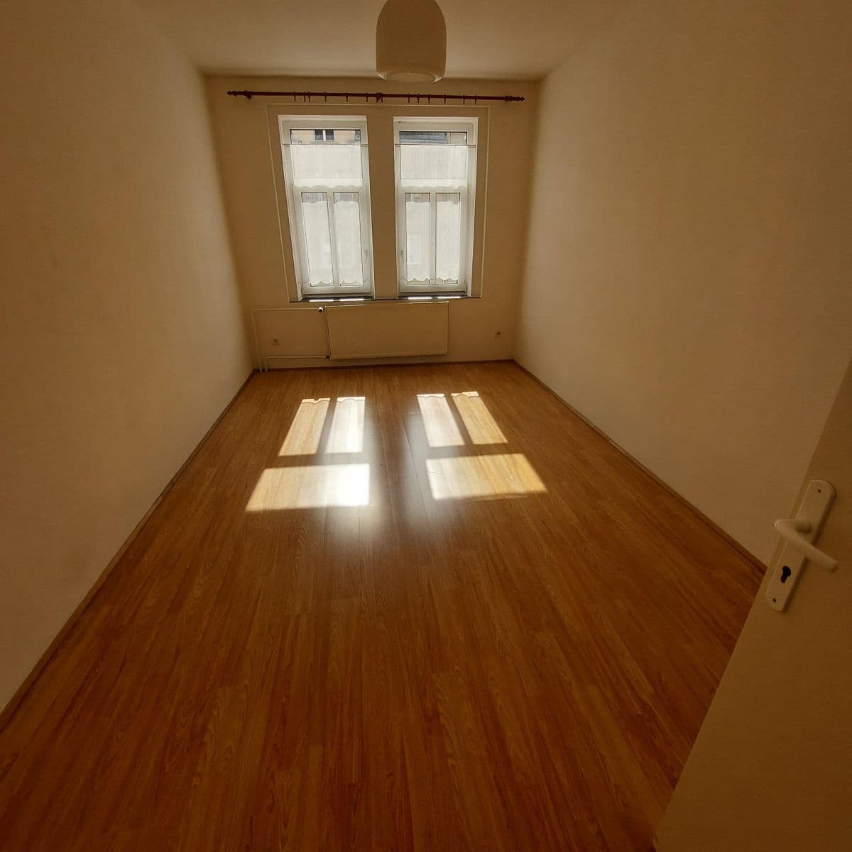 1 bedroom flat to rent, 37 m², Masarykova, Ústí nad Labem, Ústecký Region 1 bedroom flat to rent, 37 m², Masarykova, Ústí nad Labem, Ústecký Region