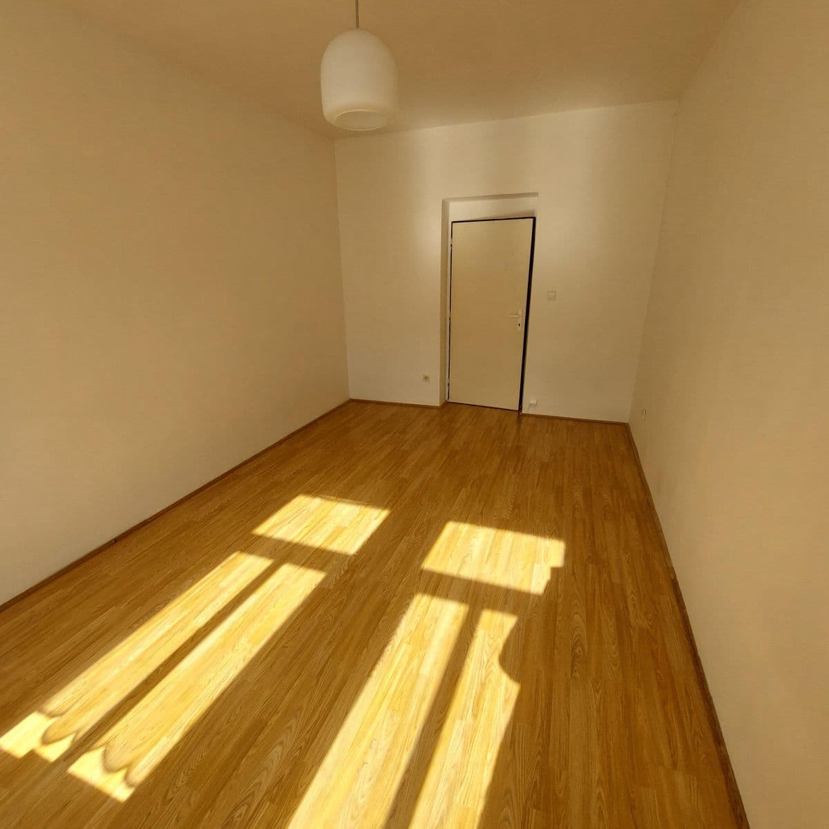 1 bedroom flat to rent, 37 m², Masarykova, Ústí nad Labem, Ústecký Region 1 bedroom flat to rent, 37 m², Masarykova, Ústí nad Labem, Ústecký Region