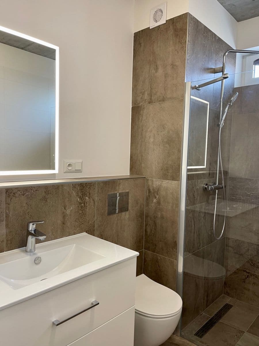 Studio flat to rent, 40 m², U Prefy, Prague, Prague Studio flat to rent, 40 m², U Prefy, Prague, Prague