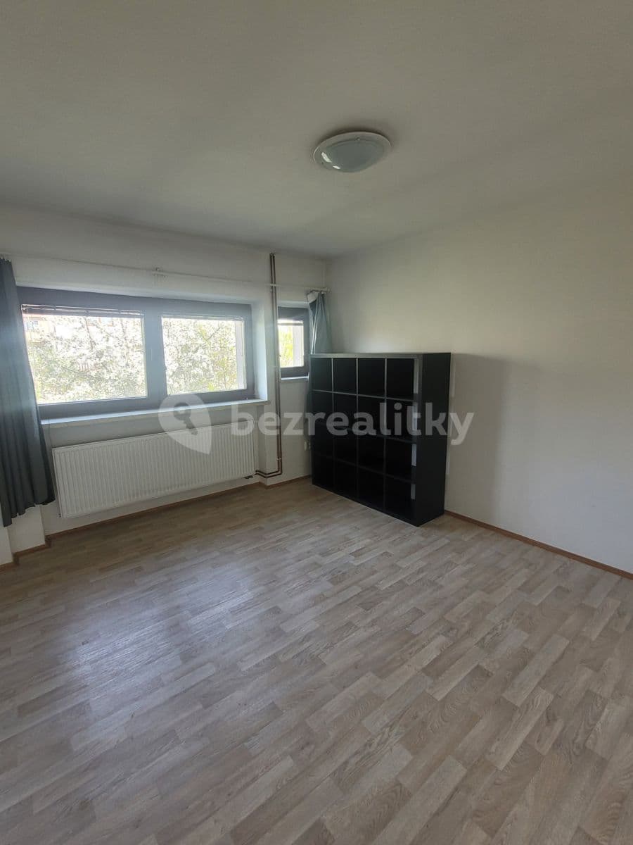1 bedroom with open-plan kitchen flat to rent, 45 m², Opuková, Prague, Prague 1 bedroom with open-plan kitchen flat to rent, 45 m², Opuková, Prague, Prague