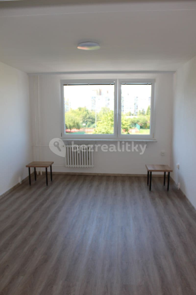 2 bedroom with open-plan kitchen flat to rent, 67 m², Jeřábkova, Prague, Prague 2 bedroom with open-plan kitchen flat to rent, 67 m², Jeřábkova, Prague, Prague