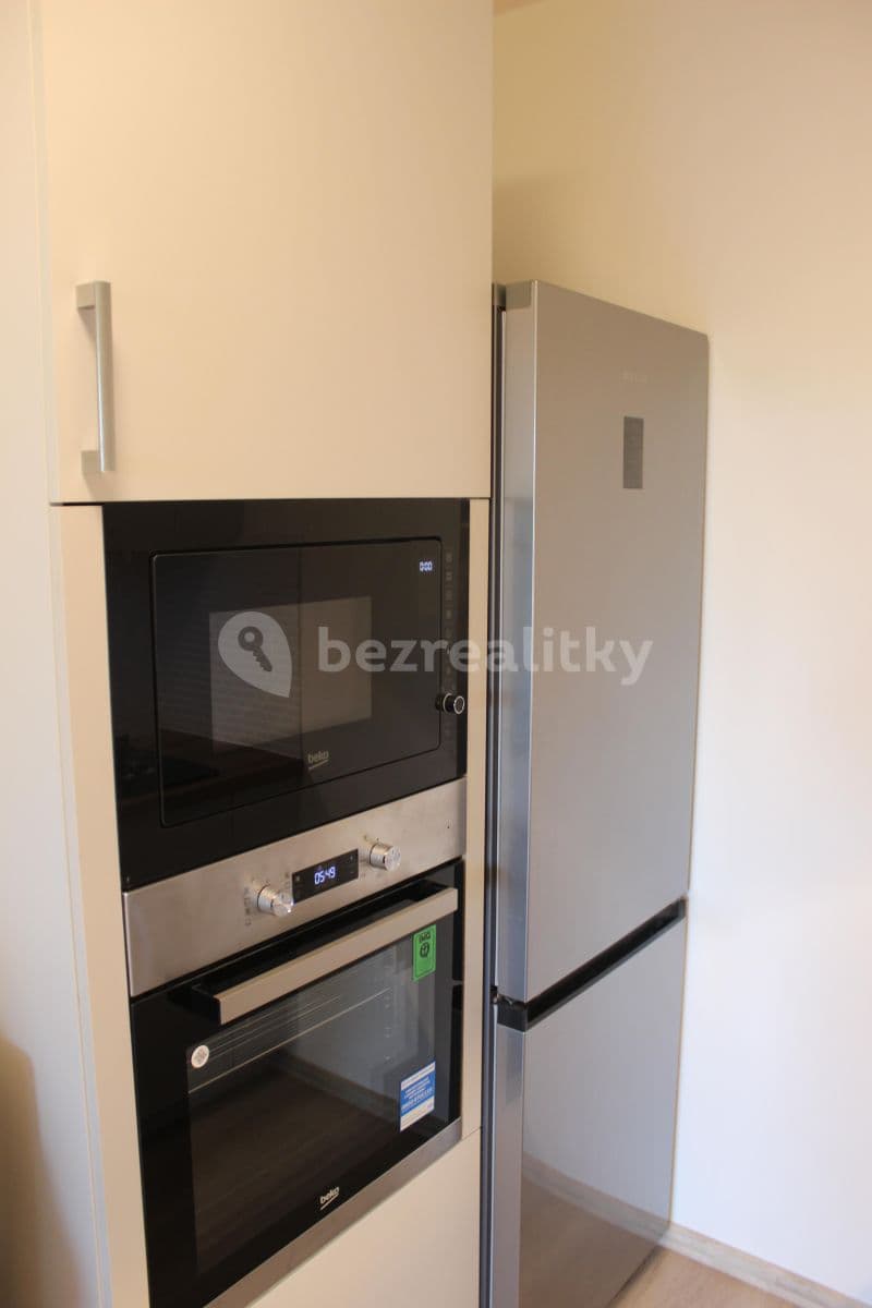 2 bedroom with open-plan kitchen flat to rent, 67 m², Jeřábkova, Prague, Prague 2 bedroom with open-plan kitchen flat to rent, 67 m², Jeřábkova, Prague, Prague