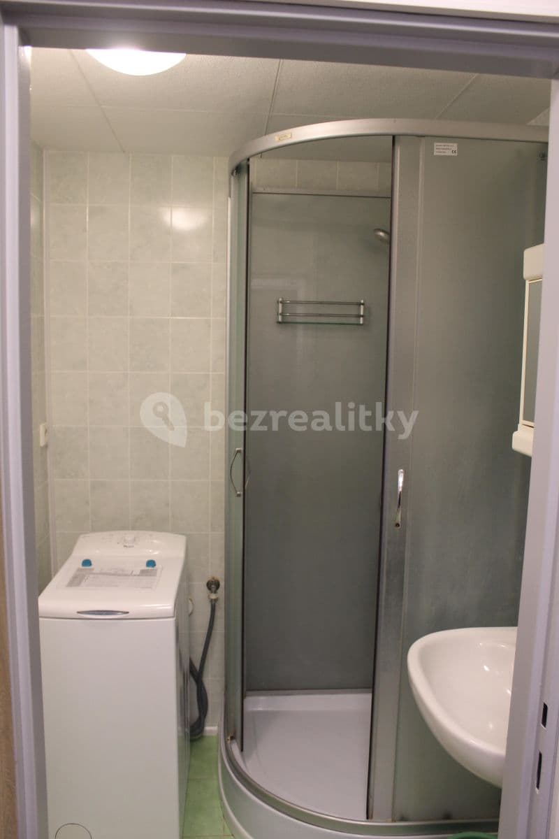 2 bedroom with open-plan kitchen flat to rent, 67 m², Jeřábkova, Prague, Prague 2 bedroom with open-plan kitchen flat to rent, 67 m², Jeřábkova, Prague, Prague