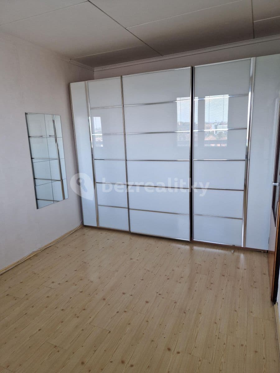 3 bedroom flat to rent, 72 m², Prague, Prague 3 bedroom flat to rent, 72 m², Prague, Prague