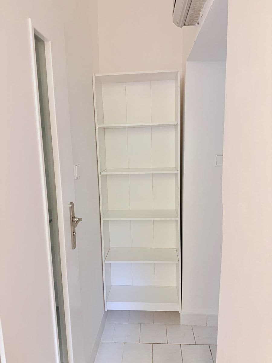 Small studio flat to rent, 10 m², Davídkova, Prague, Prague Small studio flat to rent, 10 m², Davídkova, Prague, Prague