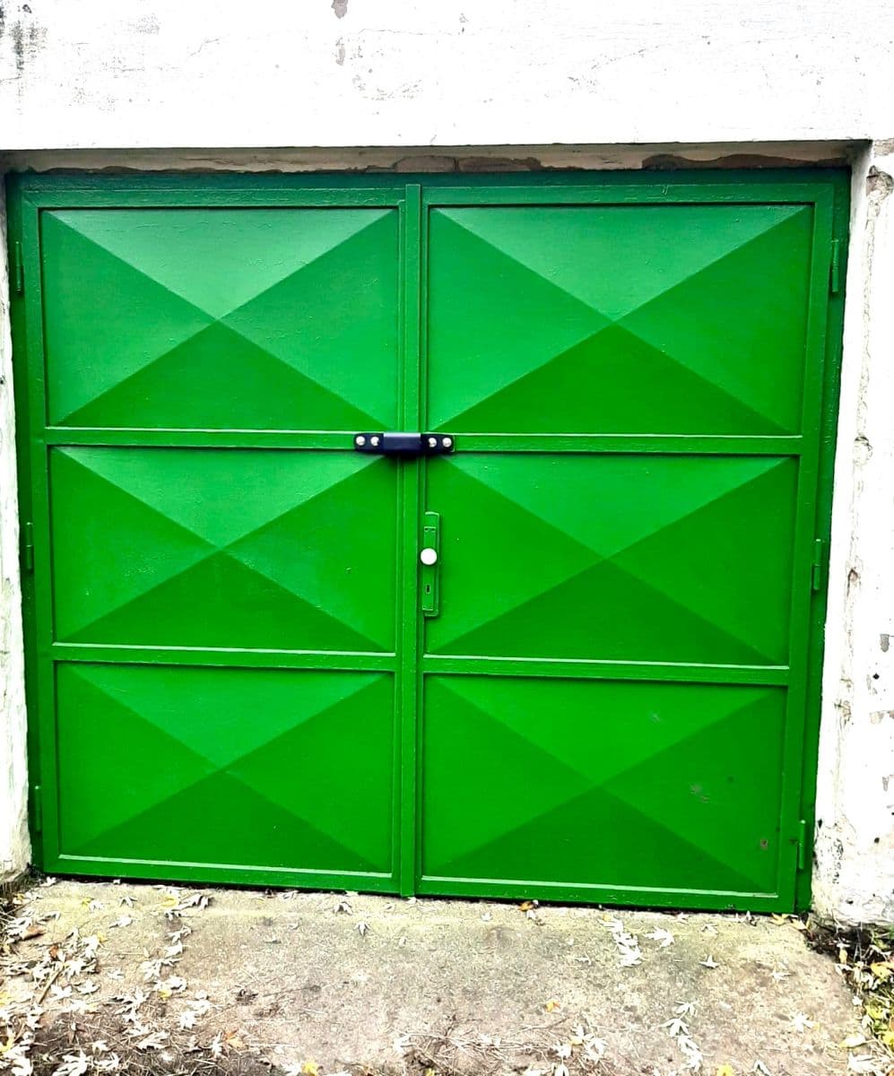 garage to rent, 19 m², Dukelských hrdinů, Kolín, Středočeský Region garage to rent, 19 m², Dukelských hrdinů, Kolín, Středočeský Region