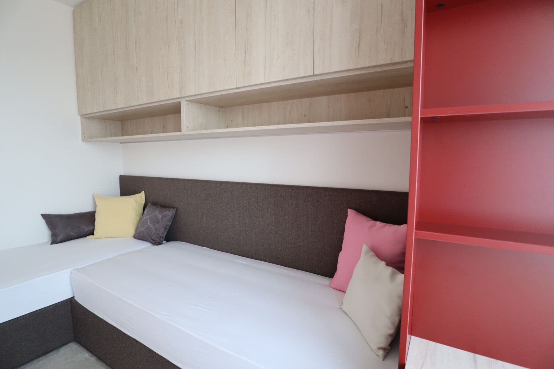 2 bedroom with open-plan kitchen flat to rent, 85 m², Švehlova, Prague, Prague 2 bedroom with open-plan kitchen flat to rent, 85 m², Švehlova, Prague, Prague