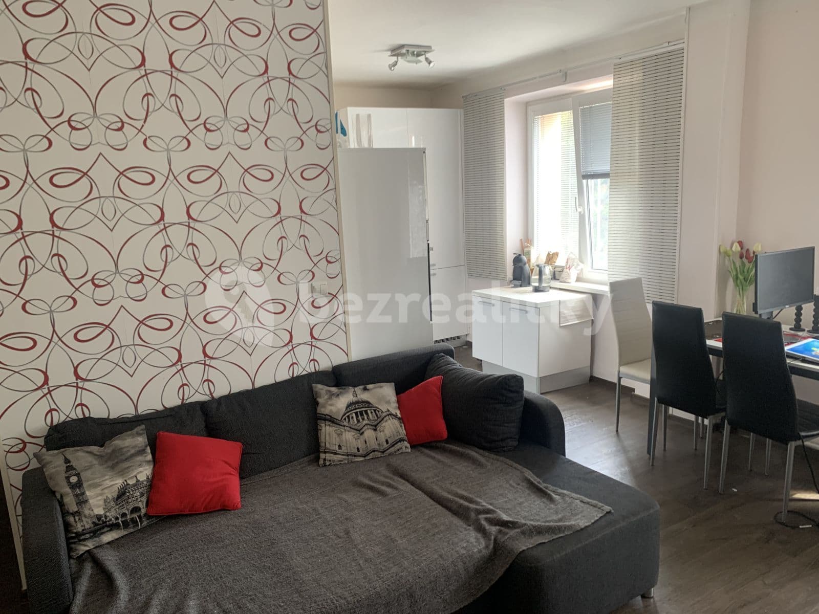 1 bedroom with open-plan kitchen flat to rent, 51 m², Zelenečská, Prague, Prague 1 bedroom with open-plan kitchen flat to rent, 51 m², Zelenečská, Prague, Prague