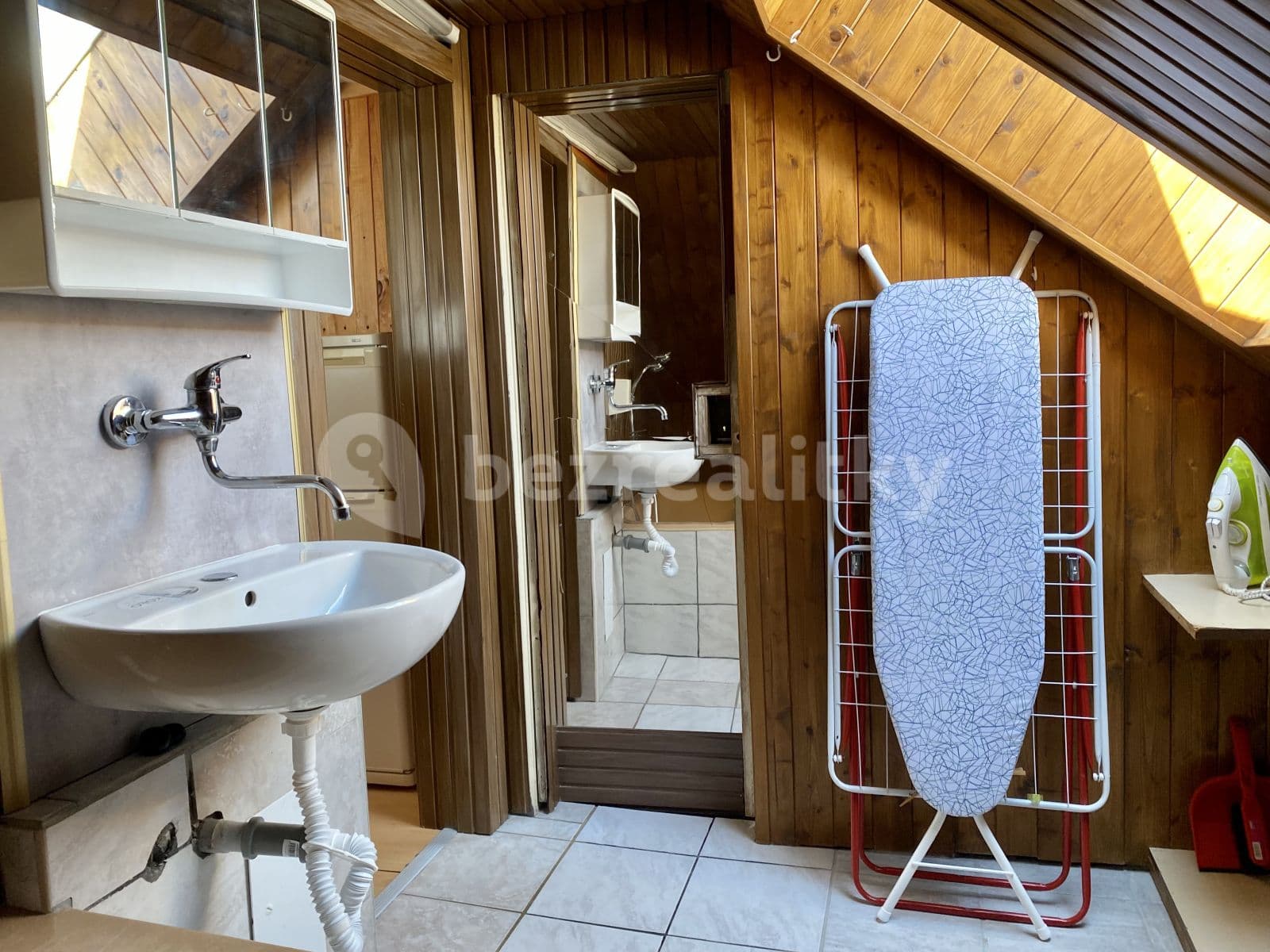 2 bedroom flat to rent, 35 m², Buštěhradská, Prague, Prague 2 bedroom flat to rent, 35 m², Buštěhradská, Prague, Prague