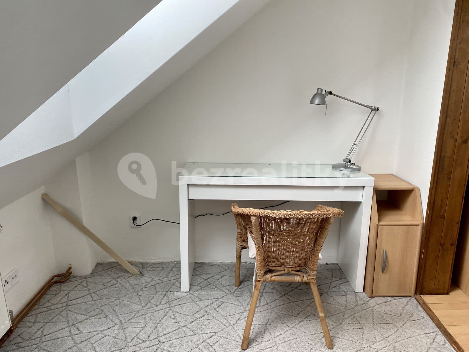 2 bedroom flat to rent, 35 m², Buštěhradská, Prague, Prague 2 bedroom flat to rent, 35 m², Buštěhradská, Prague, Prague