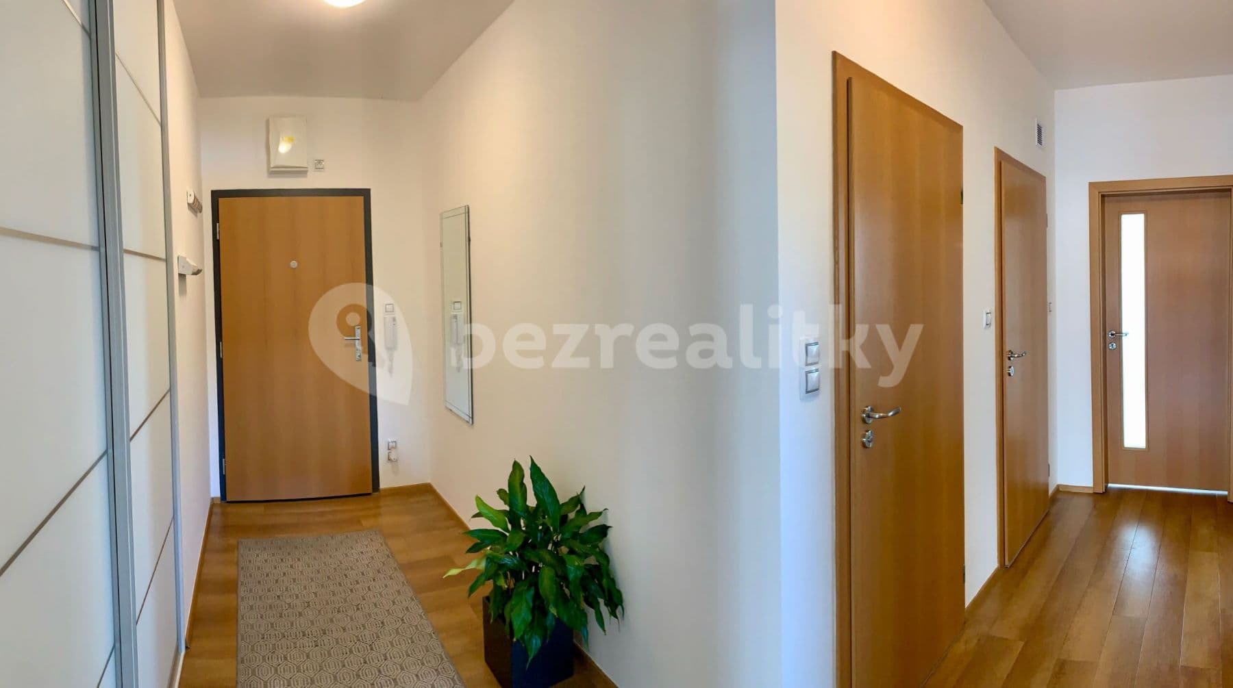 2 bedroom with open-plan kitchen flat to rent, 81 m², Mrkosova, Prague, Prague 2 bedroom with open-plan kitchen flat to rent, 81 m², Mrkosova, Prague, Prague
