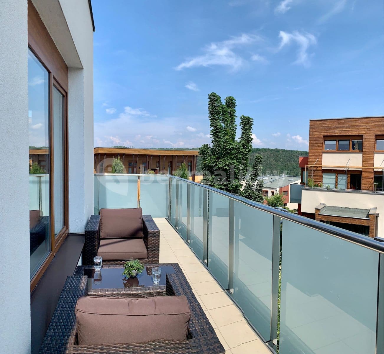 2 bedroom with open-plan kitchen flat to rent, 81 m², Mrkosova, Prague, Prague 2 bedroom with open-plan kitchen flat to rent, 81 m², Mrkosova, Prague, Prague