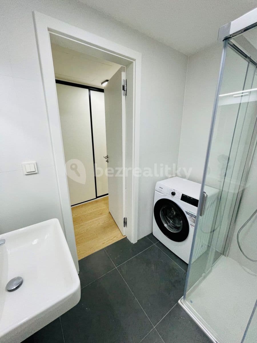 Studio flat to rent, 32 m², Vrbova, Prague, Prague Studio flat to rent, 32 m², Vrbova, Prague, Prague