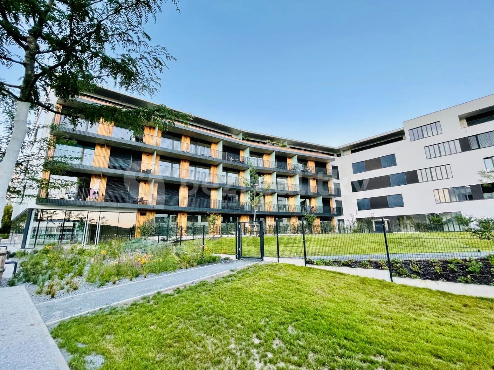 Studio flat to rent, 32 m², Vrbova, Prague, Prague Studio flat to rent, 32 m², Vrbova, Prague, Prague