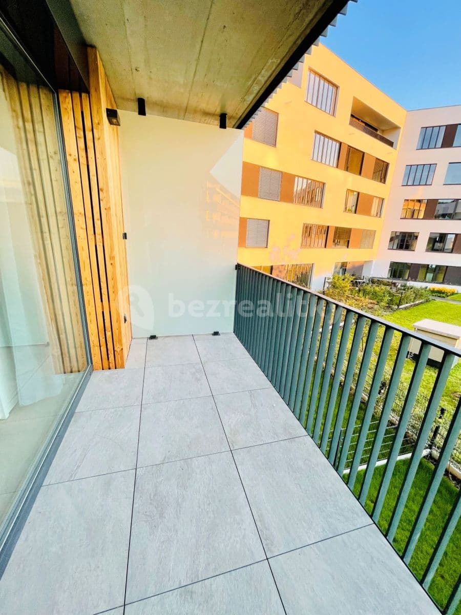 Studio flat to rent, 32 m², Vrbova, Prague, Prague Studio flat to rent, 32 m², Vrbova, Prague, Prague