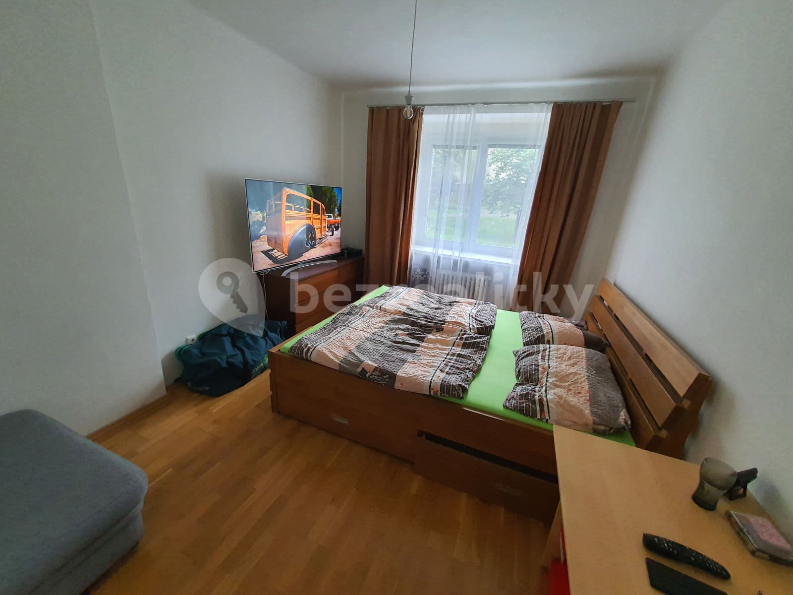 2 bedroom with open-plan kitchen flat to rent, 63 m², Táborská, Prague, Prague 2 bedroom with open-plan kitchen flat to rent, 63 m², Táborská, Prague, Prague