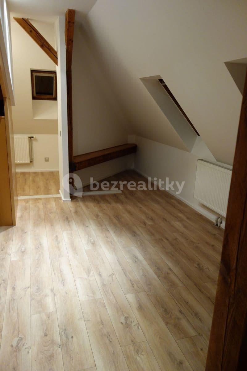 3 bedroom flat to rent, 90 m², U Háje, Prague, Prague 3 bedroom flat to rent, 90 m², U Háje, Prague, Prague