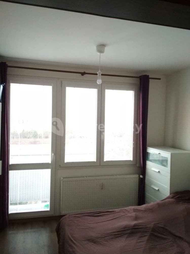 1 bedroom with open-plan kitchen flat to rent, 44 m², Papírenská, České Budějovice, Jihočeský Region 1 bedroom with open-plan kitchen flat to rent, 44 m², Papírenská, České Budějovice, Jihočeský Region