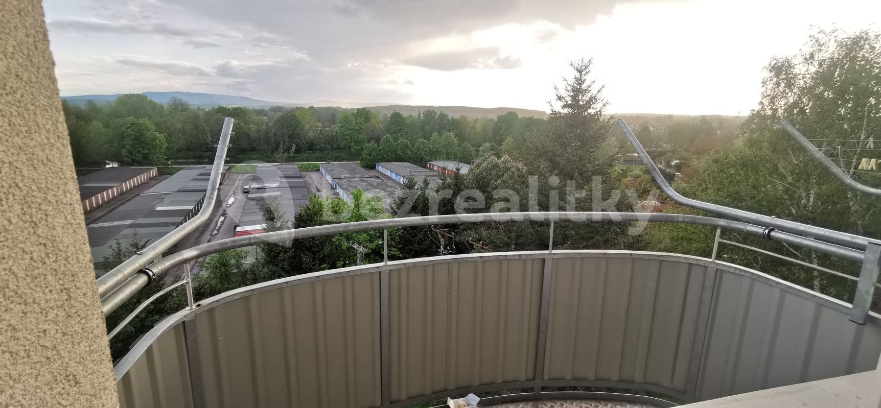 1 bedroom with open-plan kitchen flat to rent, 44 m², Papírenská, České Budějovice, Jihočeský Region 1 bedroom with open-plan kitchen flat to rent, 44 m², Papírenská, České Budějovice, Jihočeský Region