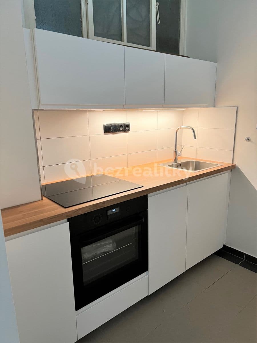 2 bedroom flat to rent, 49 m², Chocholouškova, Prague, Prague 2 bedroom flat to rent, 49 m², Chocholouškova, Prague, Prague