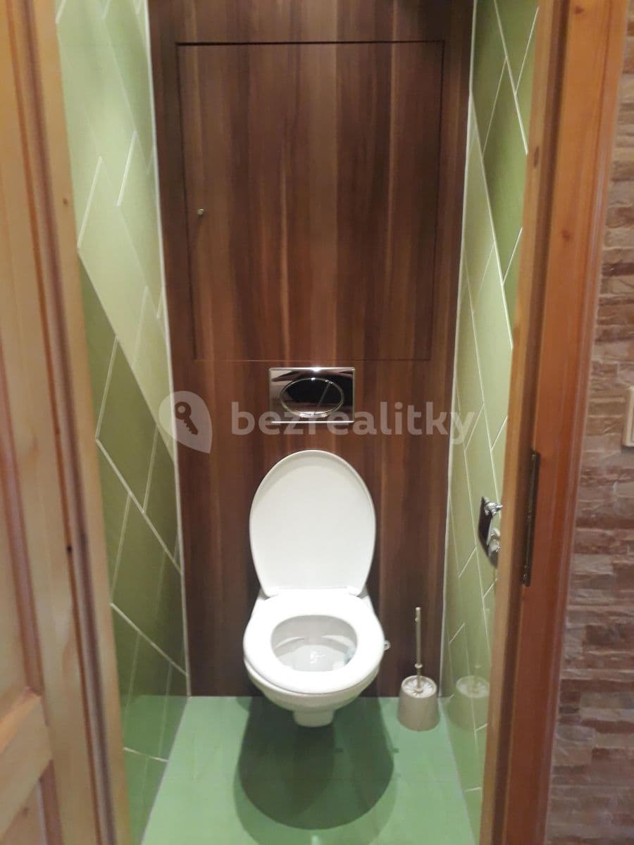 3 bedroom flat to rent, 81 m², Šalounova, Prague, Prague 3 bedroom flat to rent, 81 m², Šalounova, Prague, Prague