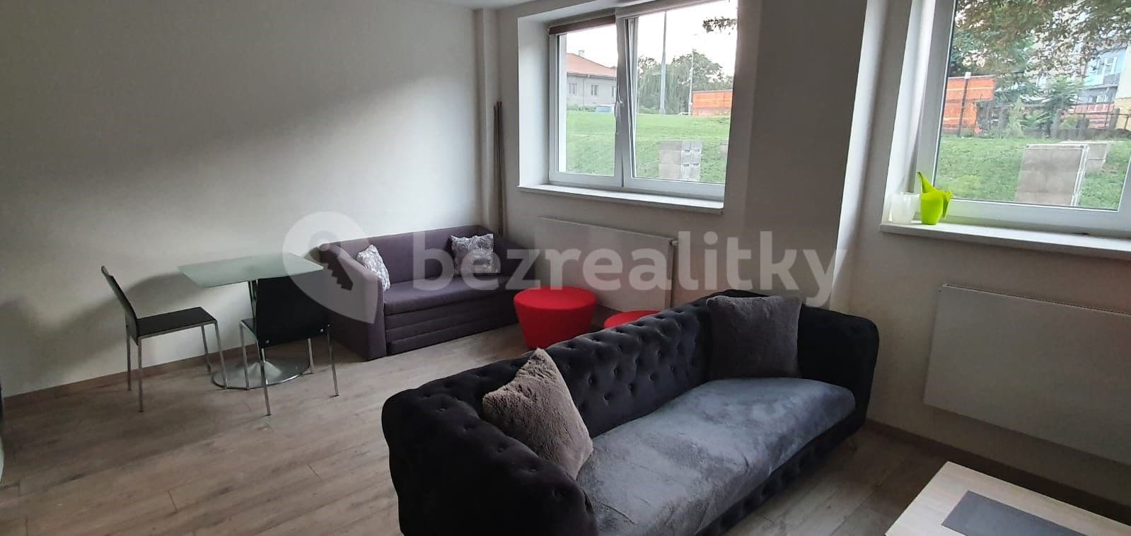Studio flat to rent, 33 m², Limuzská, Prague, Prague Studio flat to rent, 33 m², Limuzská, Prague, Prague