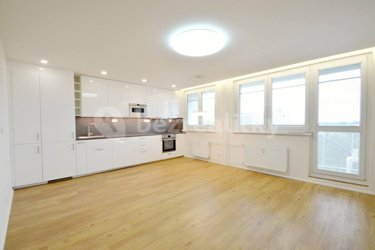 3 bedroom flat to rent, 80 m², Jiránkova, Prague, Prague 3 bedroom flat to rent, 80 m², Jiránkova, Prague, Prague