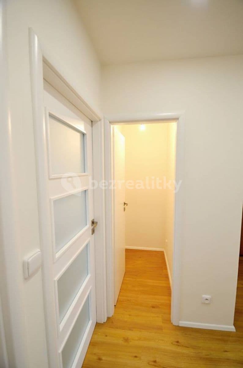 3 bedroom flat to rent, 80 m², Jiránkova, Prague, Prague 3 bedroom flat to rent, 80 m², Jiránkova, Prague, Prague