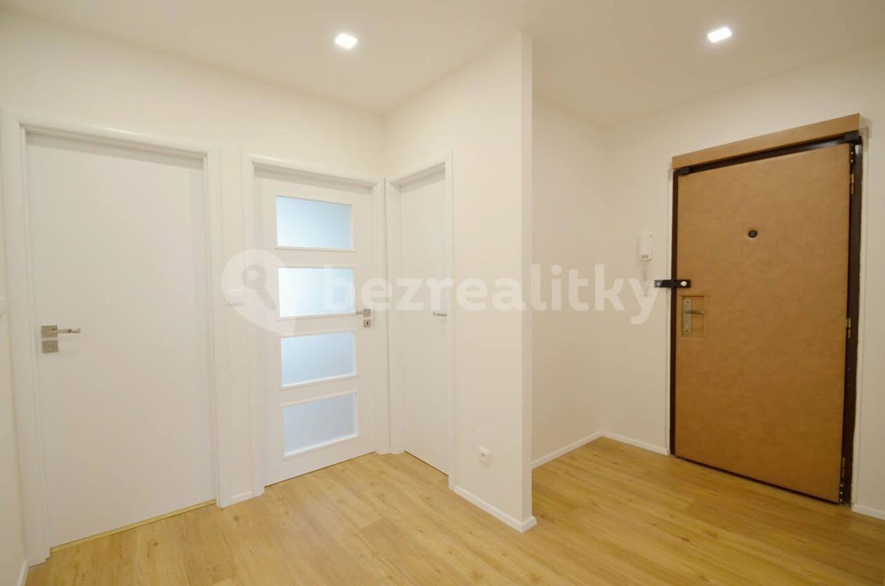 3 bedroom flat to rent, 80 m², Jiránkova, Prague, Prague 3 bedroom flat to rent, 80 m², Jiránkova, Prague, Prague