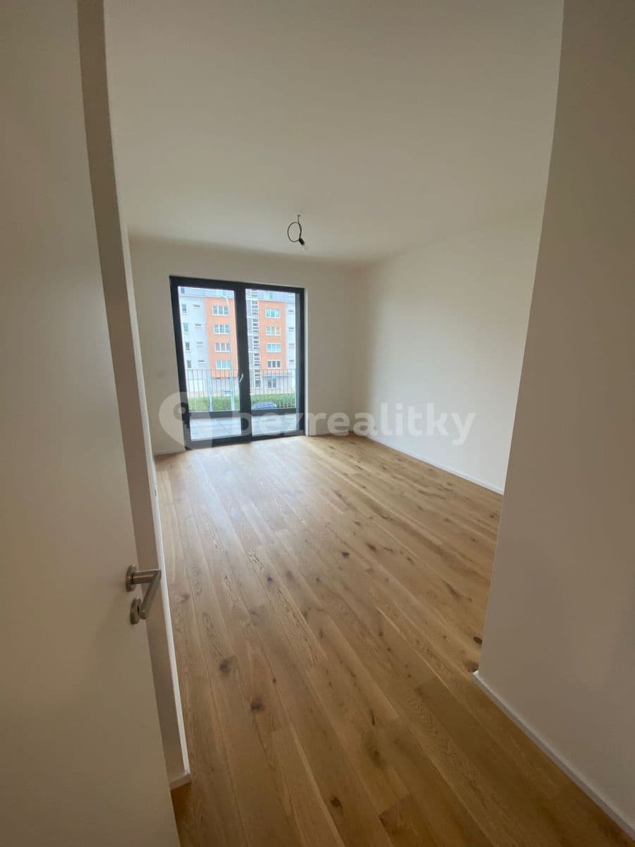 1 bedroom with open-plan kitchen flat to rent, 56 m², Ramonova, Prague, Prague 1 bedroom with open-plan kitchen flat to rent, 56 m², Ramonova, Prague, Prague
