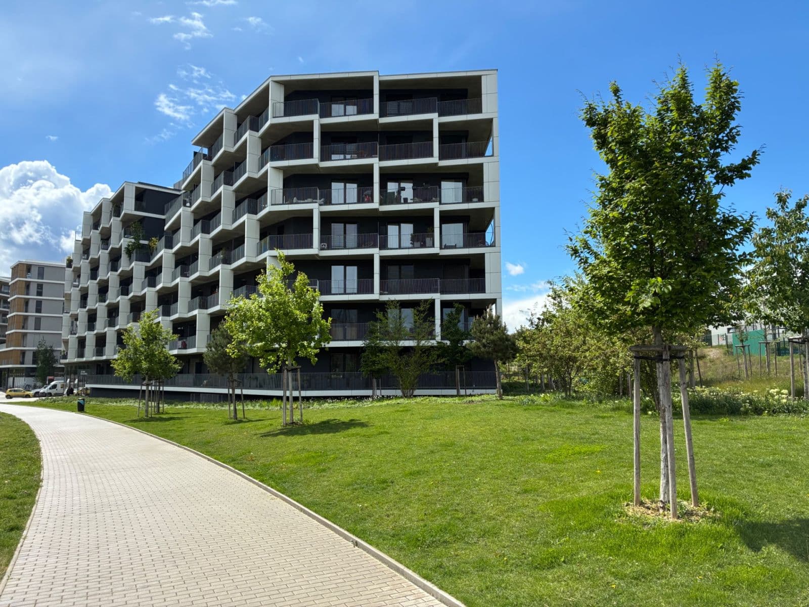 1 bedroom with open-plan kitchen flat to rent, 56 m², Ramonova, Prague, Prague 1 bedroom with open-plan kitchen flat to rent, 56 m², Ramonova, Prague, Prague