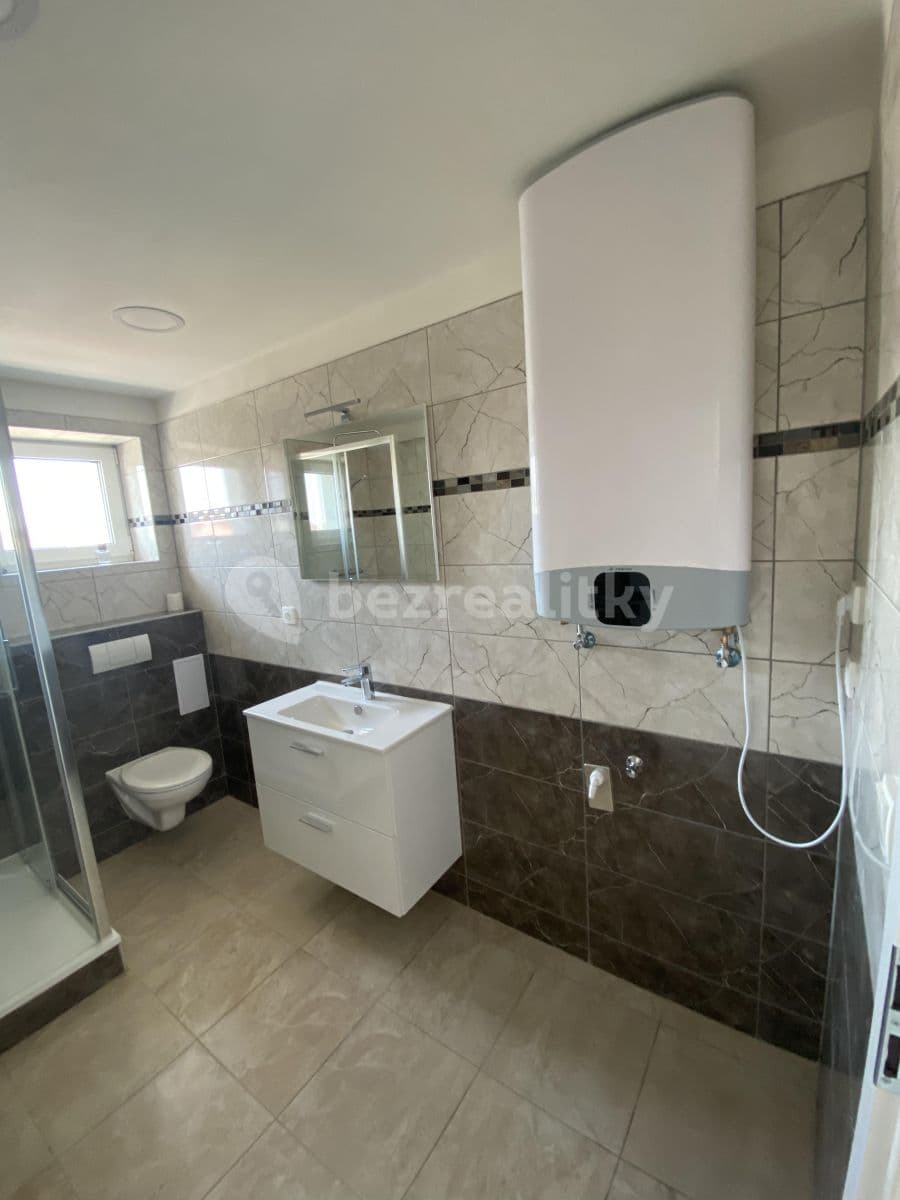 1 bedroom with open-plan kitchen flat to rent, 59 m², Důl Libušín, Libušín, Středočeský Region 1 bedroom with open-plan kitchen flat to rent, 59 m², Důl Libušín, Libušín, Středočeský Region