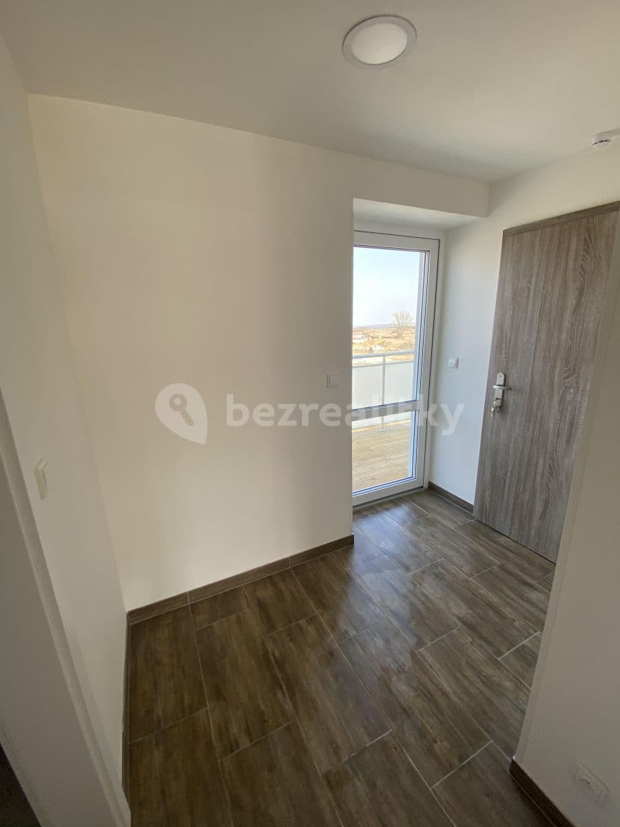 1 bedroom with open-plan kitchen flat to rent, 59 m², Důl Libušín, Libušín, Středočeský Region 1 bedroom with open-plan kitchen flat to rent, 59 m², Důl Libušín, Libušín, Středočeský Region