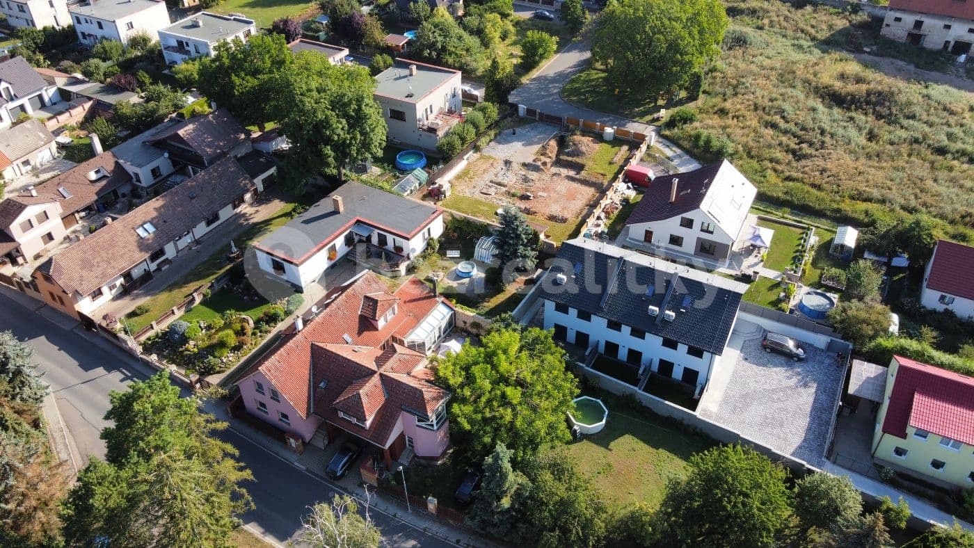 house for sale, 120 m², Dobříč, Středočeský Region