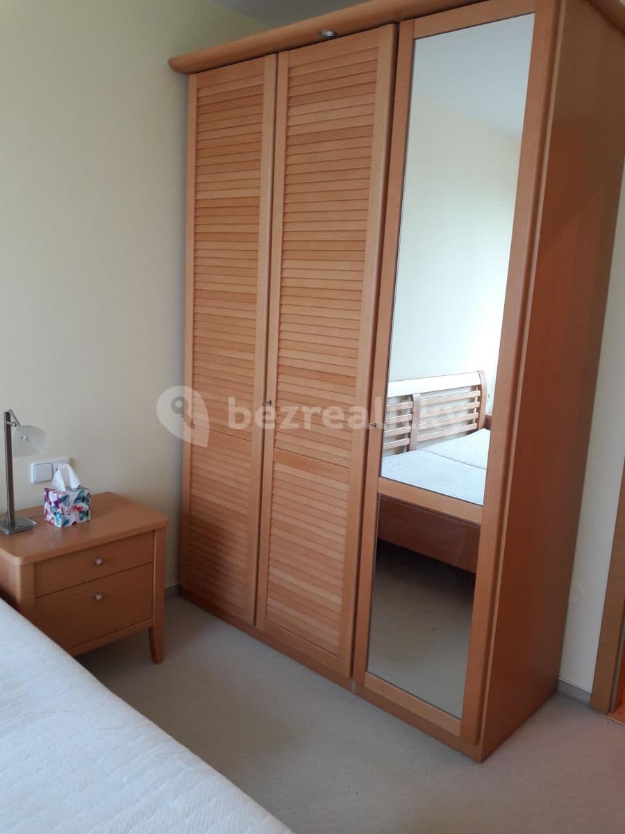 2 bedroom with open-plan kitchen flat to rent, 68 m², Březinova, Kolín, Středočeský Region 2 bedroom with open-plan kitchen flat to rent, 68 m², Březinova, Kolín, Středočeský Region