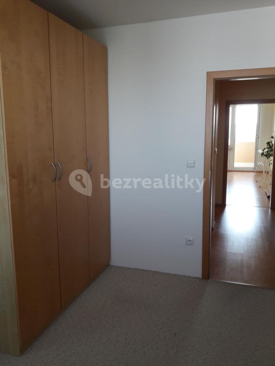 2 bedroom with open-plan kitchen flat to rent, 68 m², Březinova, Kolín, Středočeský Region 2 bedroom with open-plan kitchen flat to rent, 68 m², Březinova, Kolín, Středočeský Region