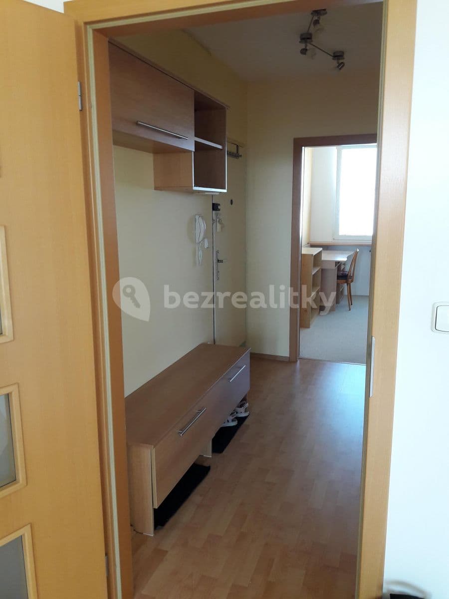 2 bedroom with open-plan kitchen flat to rent, 68 m², Březinova, Kolín, Středočeský Region 2 bedroom with open-plan kitchen flat to rent, 68 m², Březinova, Kolín, Středočeský Region