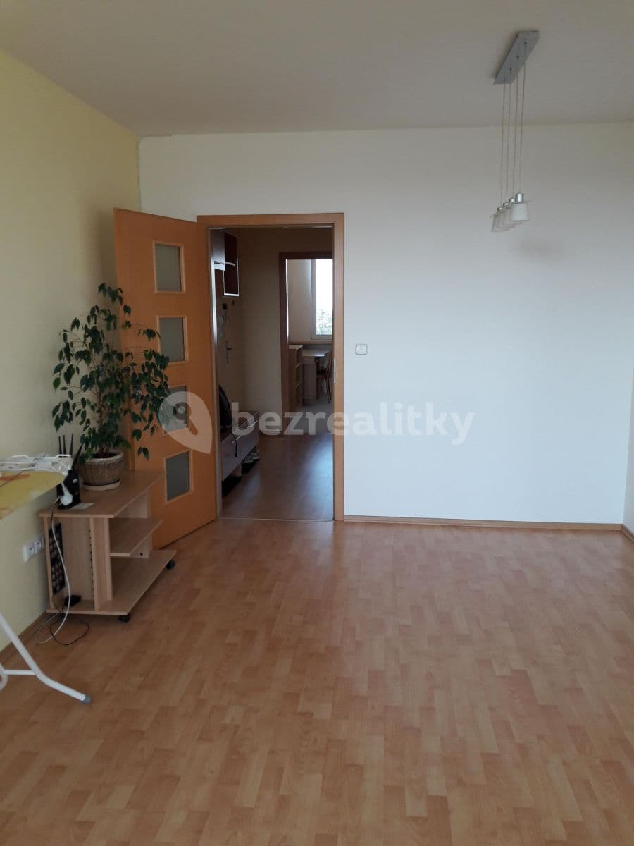 2 bedroom with open-plan kitchen flat to rent, 68 m², Březinova, Kolín, Středočeský Region 2 bedroom with open-plan kitchen flat to rent, 68 m², Březinova, Kolín, Středočeský Region