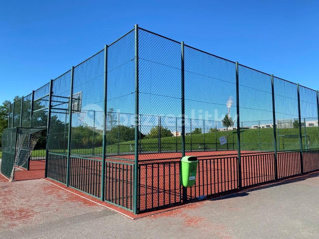 1 bedroom with open-plan kitchen flat to rent, 51 m², U Hostavického potoka, Prague, Prague 1 bedroom with open-plan kitchen flat to rent, 51 m², U Hostavického potoka, Prague, Prague