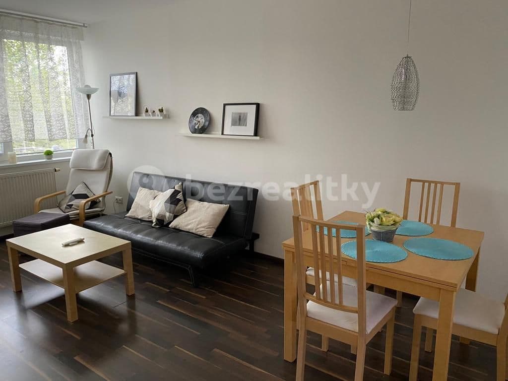 1 bedroom with open-plan kitchen flat to rent, 51 m², U Hostavického potoka, Prague, Prague 1 bedroom with open-plan kitchen flat to rent, 51 m², U Hostavického potoka, Prague, Prague